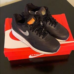 Women’s Nike Air Max 6.5